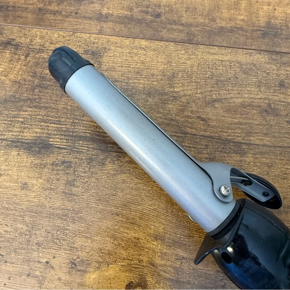 Y2K Revlon Perfect Hair Styling Curling Iron Model RV051 RC51M 1